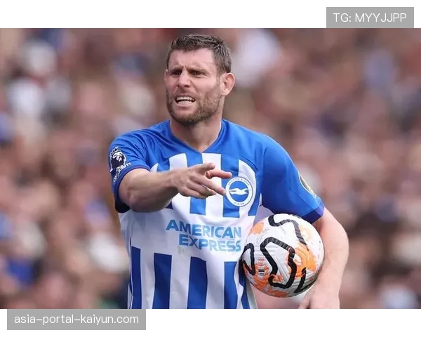 38岁老将米尔纳替补登场，创英超历史出场次数新纪录